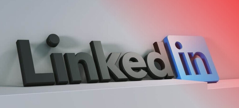 LinkedIn ads strategy