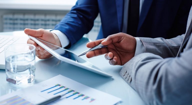 Участникам